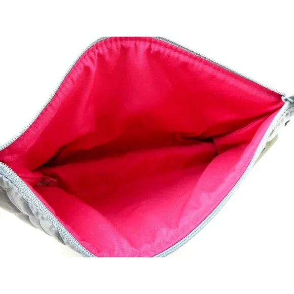 Vera Bradley Abuzz Arona Essential Medium Pouch NWT - Picture 4 of 4